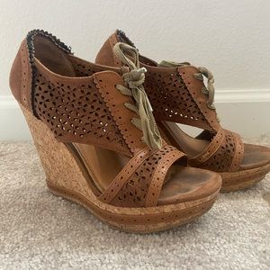 Not Rated Size 7 Wedges